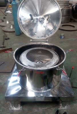 psb600-centrifuge-used-for-separating-kava-liquid-and-solids3